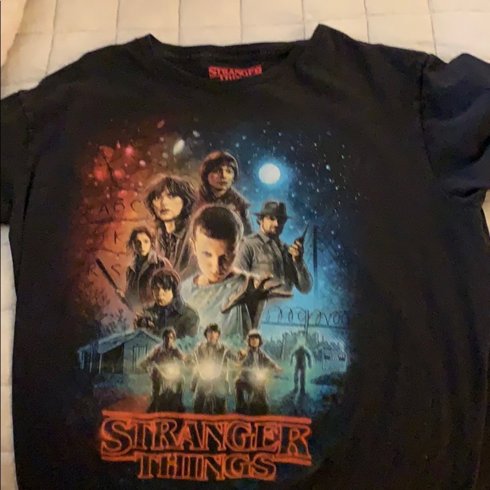 Stranger things tee